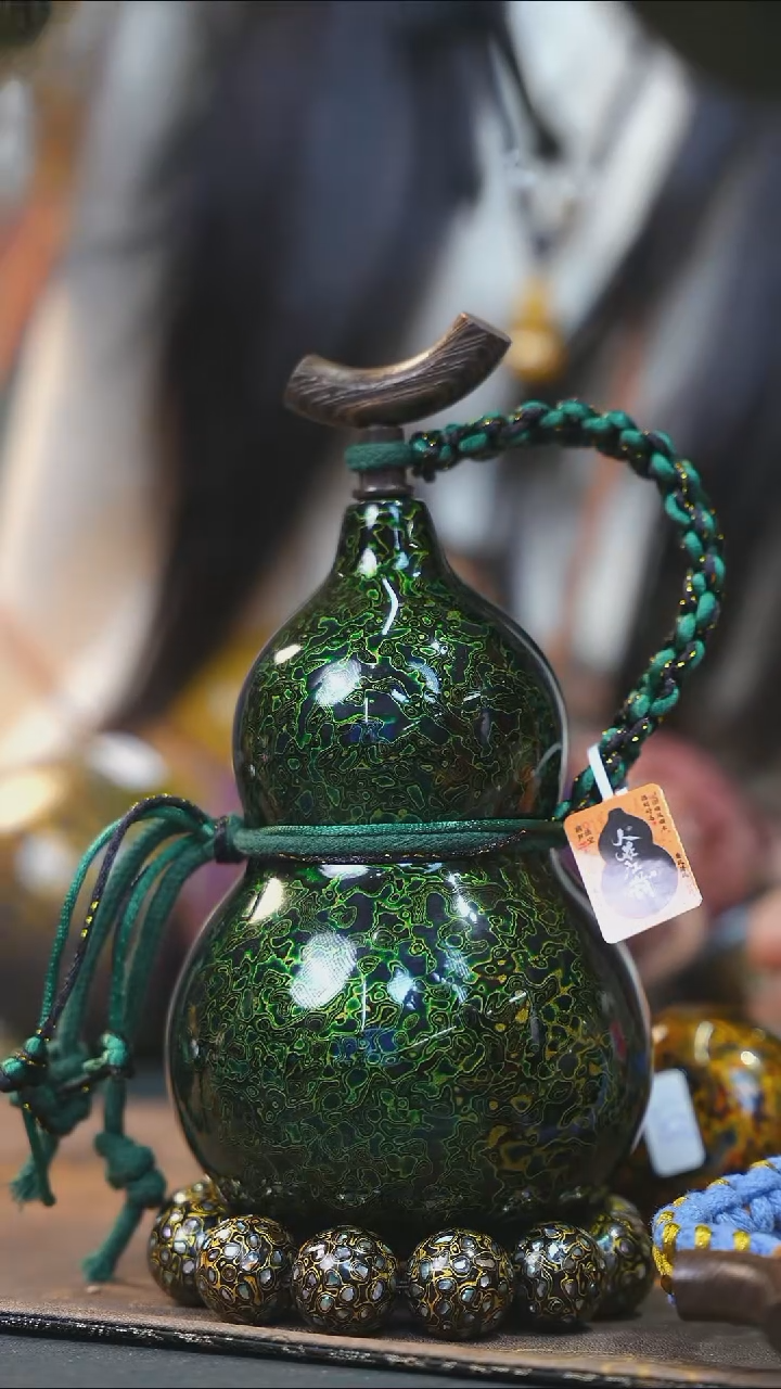 【闪购商品】WW195漆艺酒葫芦不包手串及旋转底座