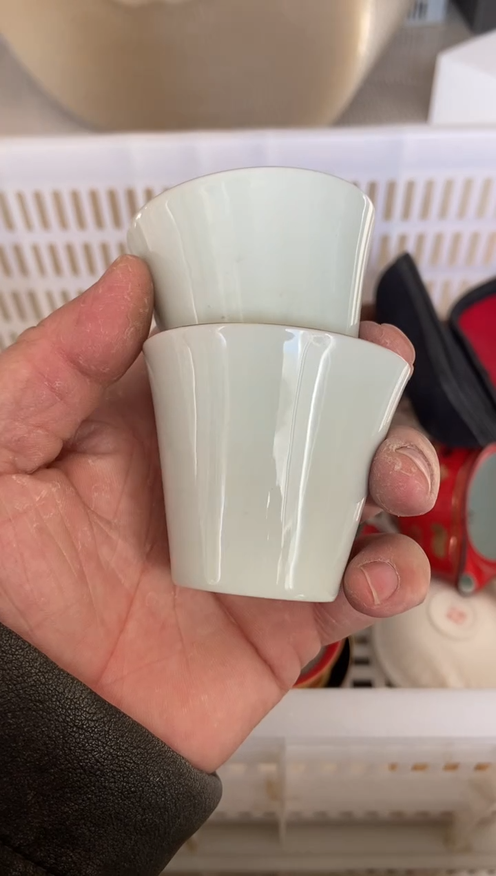 杯子瓷无运费险有瑕疵的摄影的产品有使用过的痕迹有点脏介意勿拍