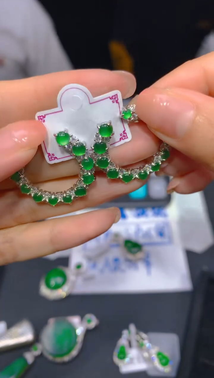 【闪购商品】定制翡翠未镶嵌283多样性发货（发其一）