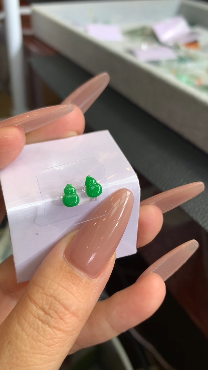 【闪购商品】定制翡翠未镶嵌翡翠