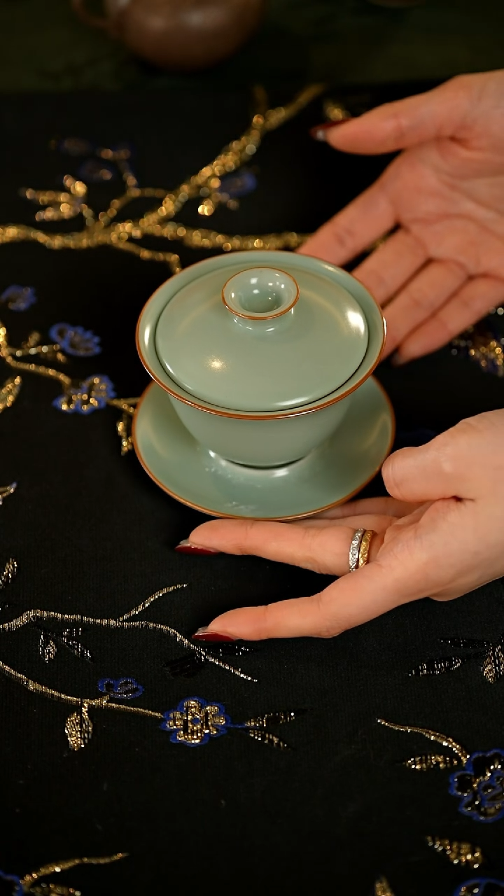 【闪购商品】瓷片            拍拍拍