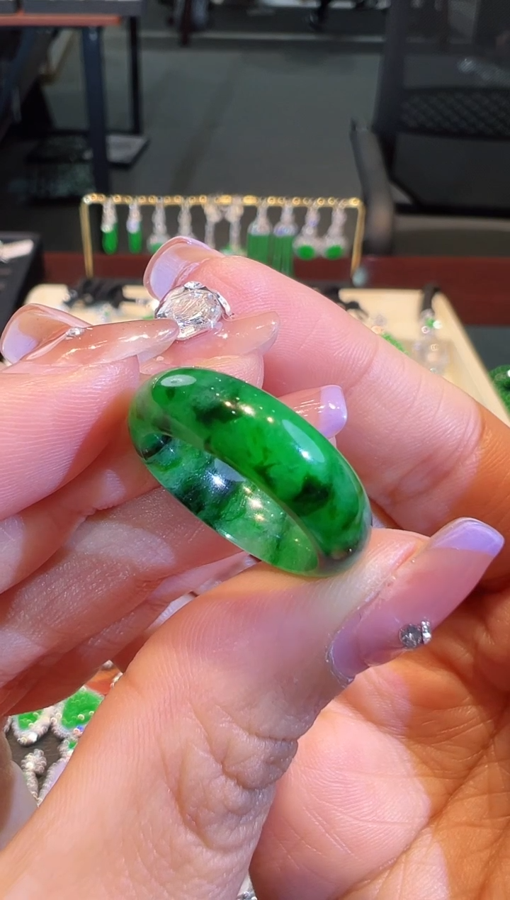 【闪购商品】翡翠戒指18K金镶嵌翡翠9号