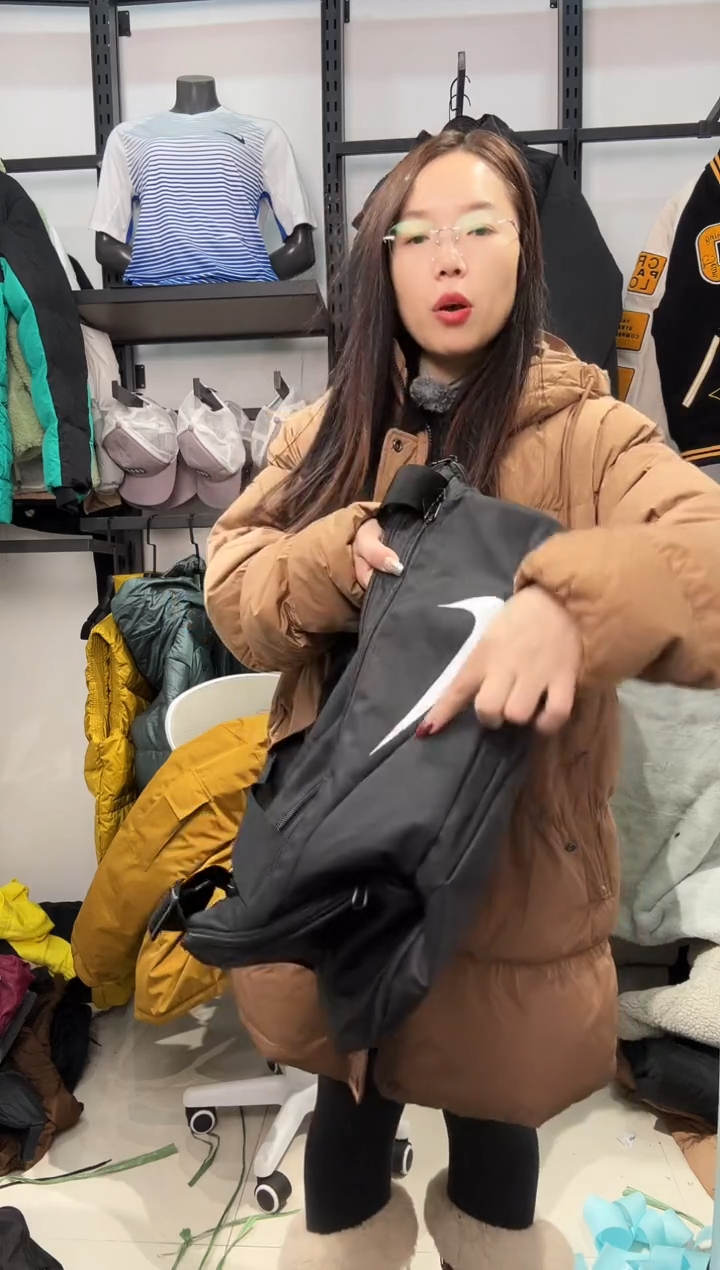 2338闪购编码 Nike/Jordan运动卫衣裤以直播间过款为准 尺码·BAO