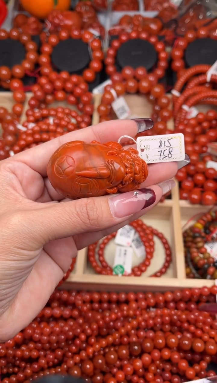 【闪购商品】南红玛瑙珠宝奇石未镶嵌815