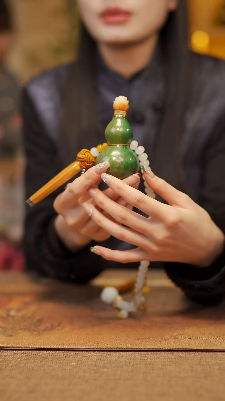 【闪购商品】640宴禾堂漆艺车挂葫芦118