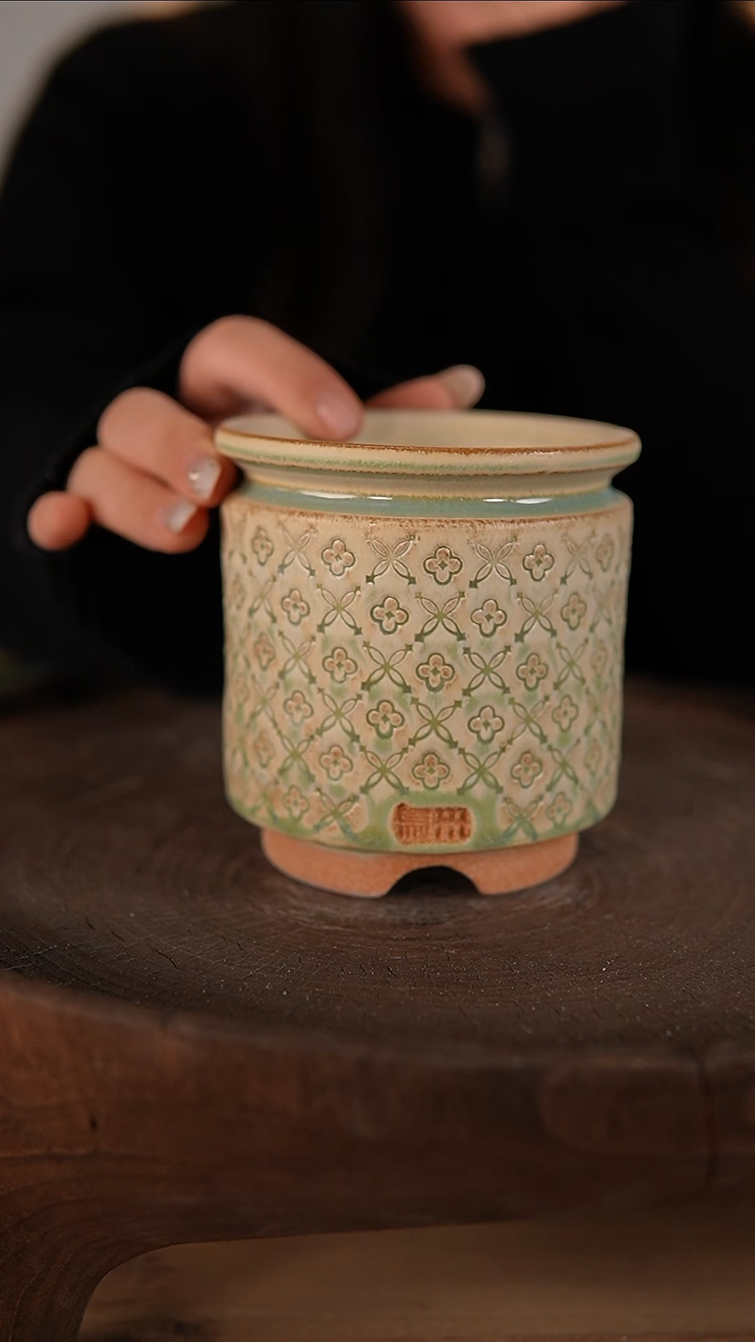 【闪购商品】红陶1-22-339默认微瑕口6.5