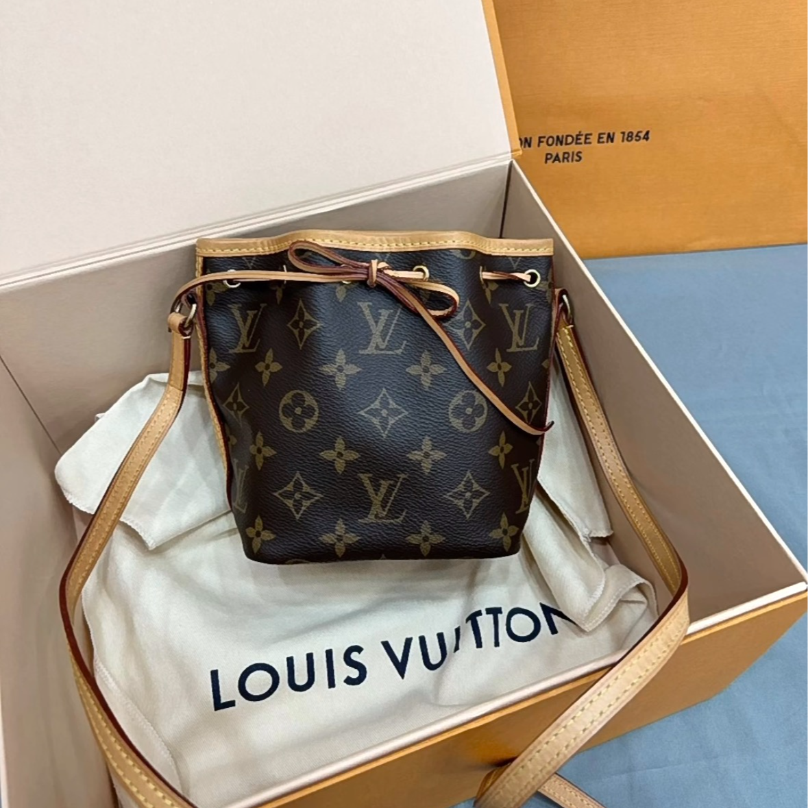 99新 LouisVuitton/路易威登 【杨贵妃专属】老花 水桶 nano