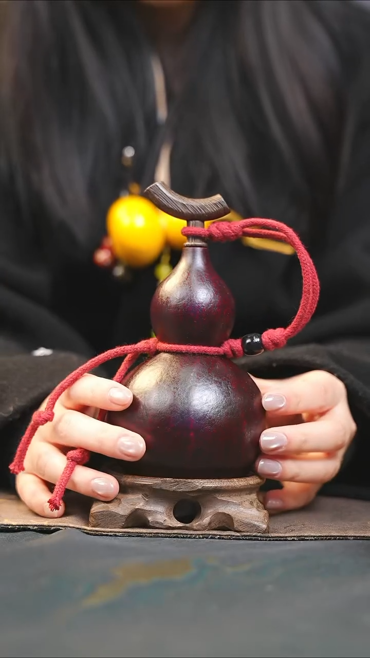【闪购商品】XU346大漆酒葫芦不包手串及旋转底座