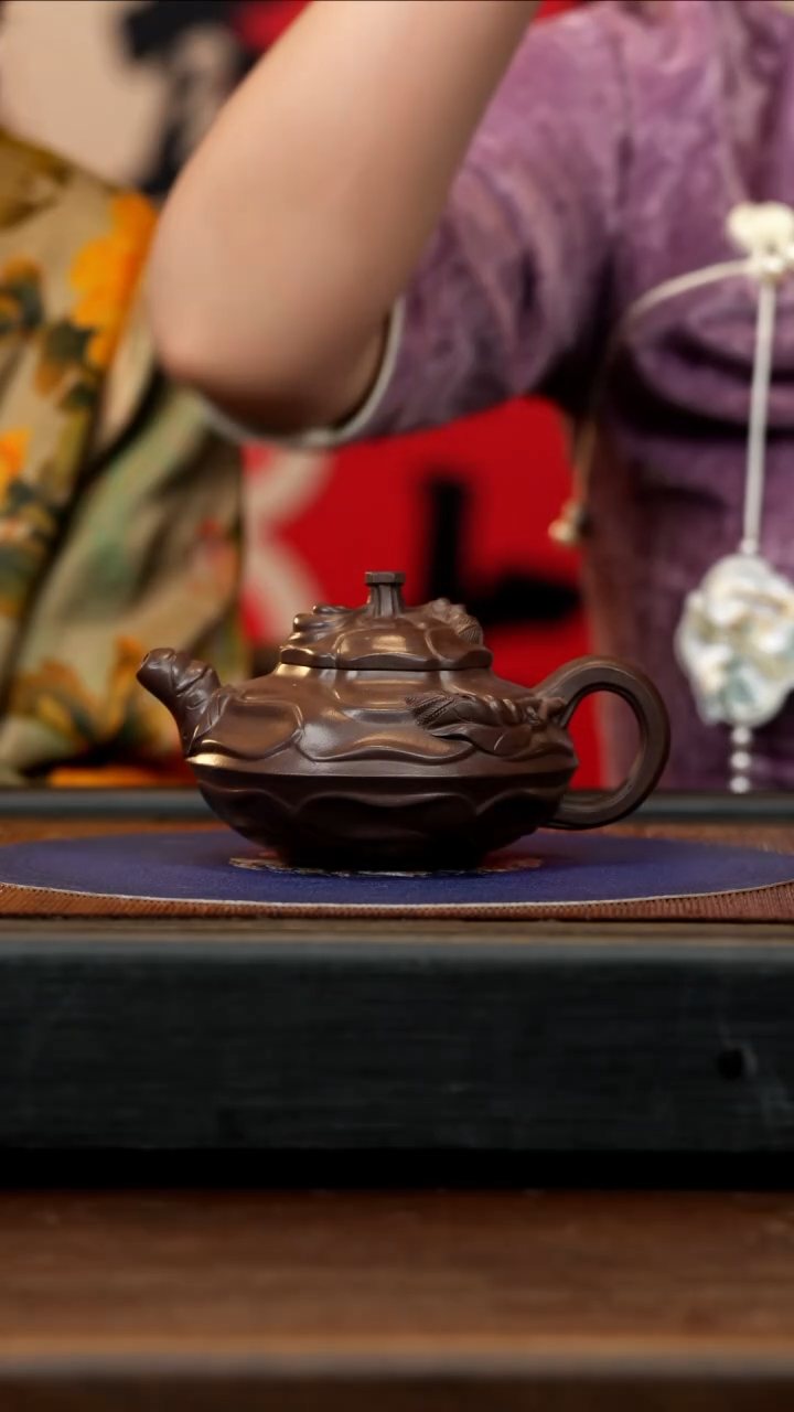 【闪购商品】紫砂茶壶YJY 天青 风卷葵 260cc