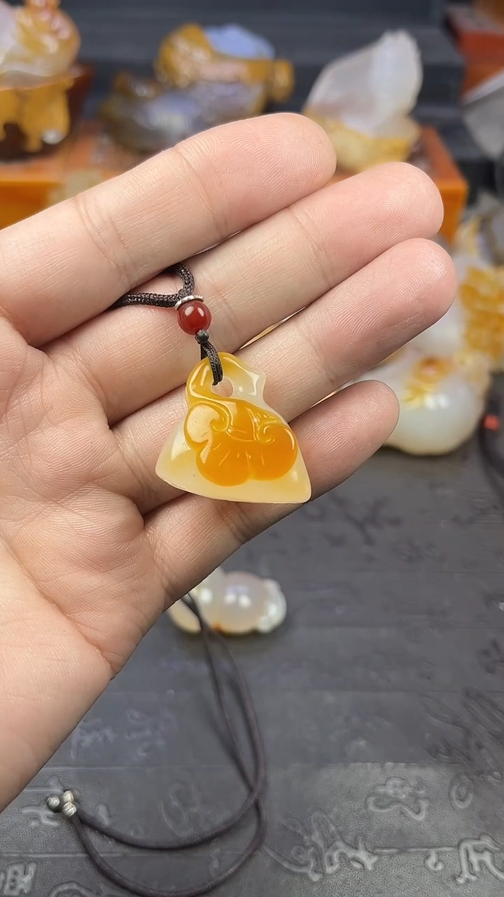 【闪购商品】玛瑙/玉髓吊坠未镶嵌1