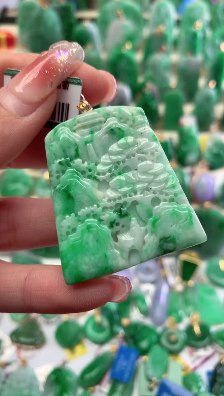 【闪购商品】翡翠颈饰18K金镶嵌挂件