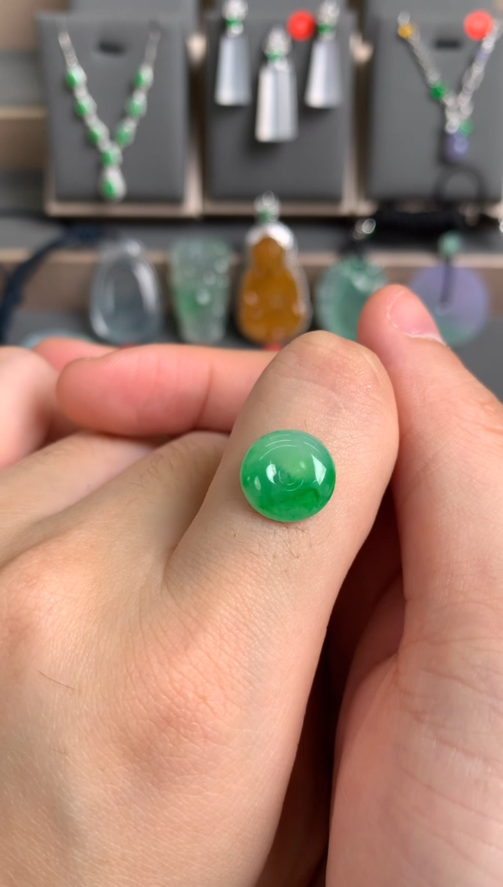 未镶嵌定制翡翠裸玉