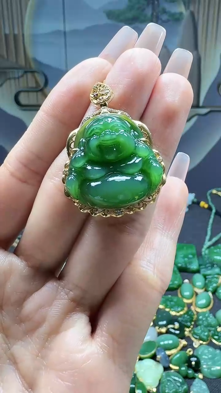 【闪购商品】和田玉挂件18K金镶嵌1