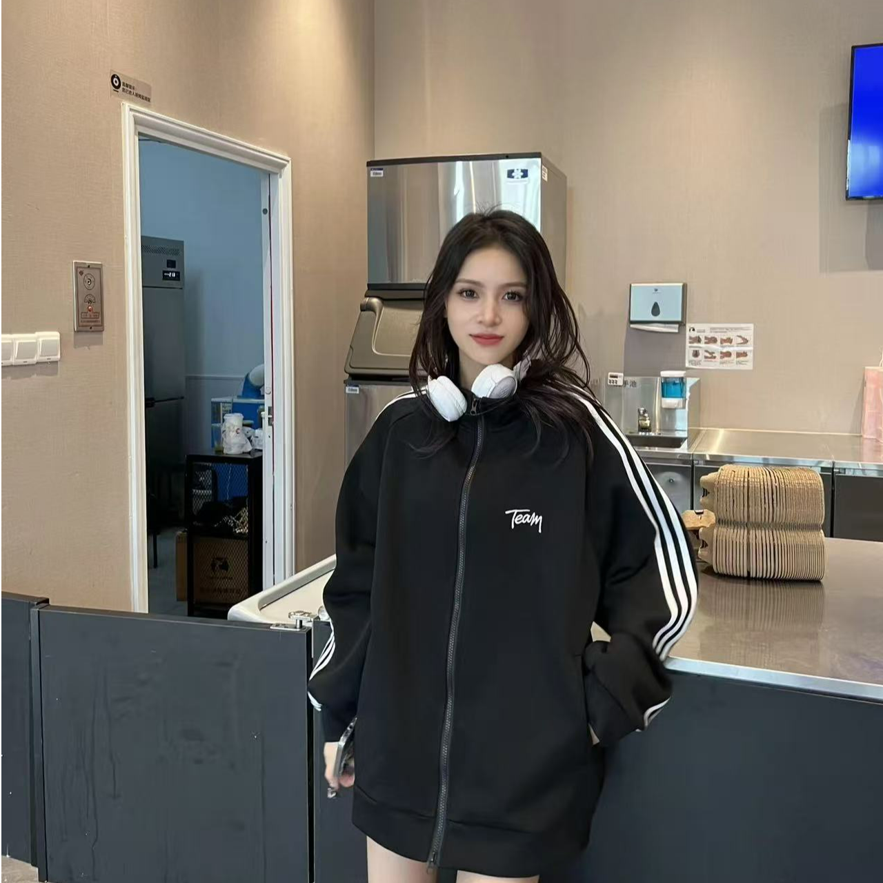 呆呆姐 AND美式复古条纹情侣立领加绒开衫外套！热卖5K+ 