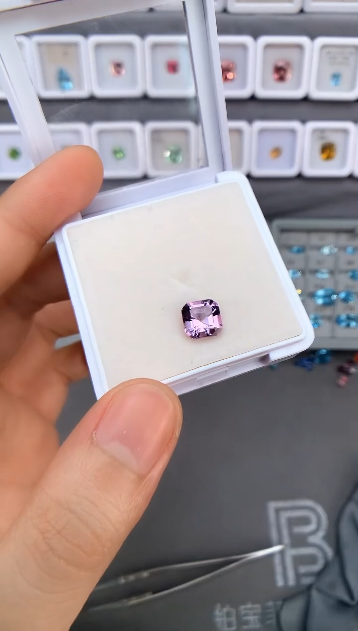 【闪购商品】定制水晶裸石未镶嵌3.54ct