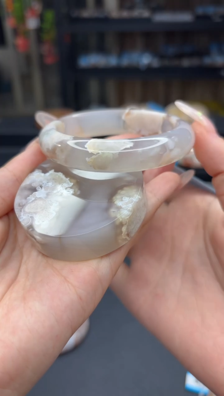 石英质玉手镯未镶嵌23(57圈赠送镯心)