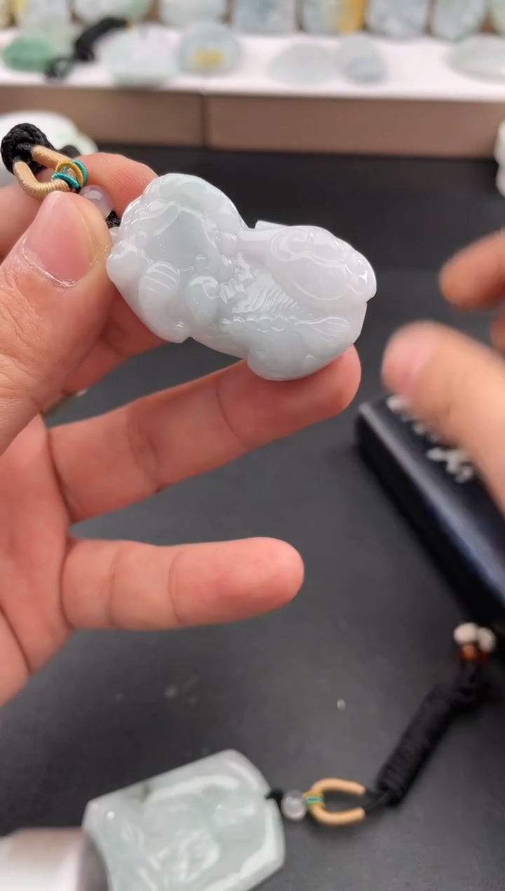 颈饰未镶嵌翡翠26/01/02/188