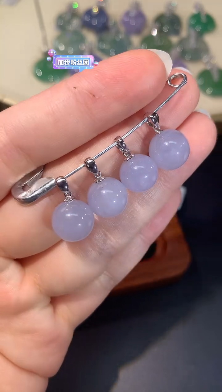 翡翠18K金镶嵌吊坠(不含链)Q47多样性发其一 |  480