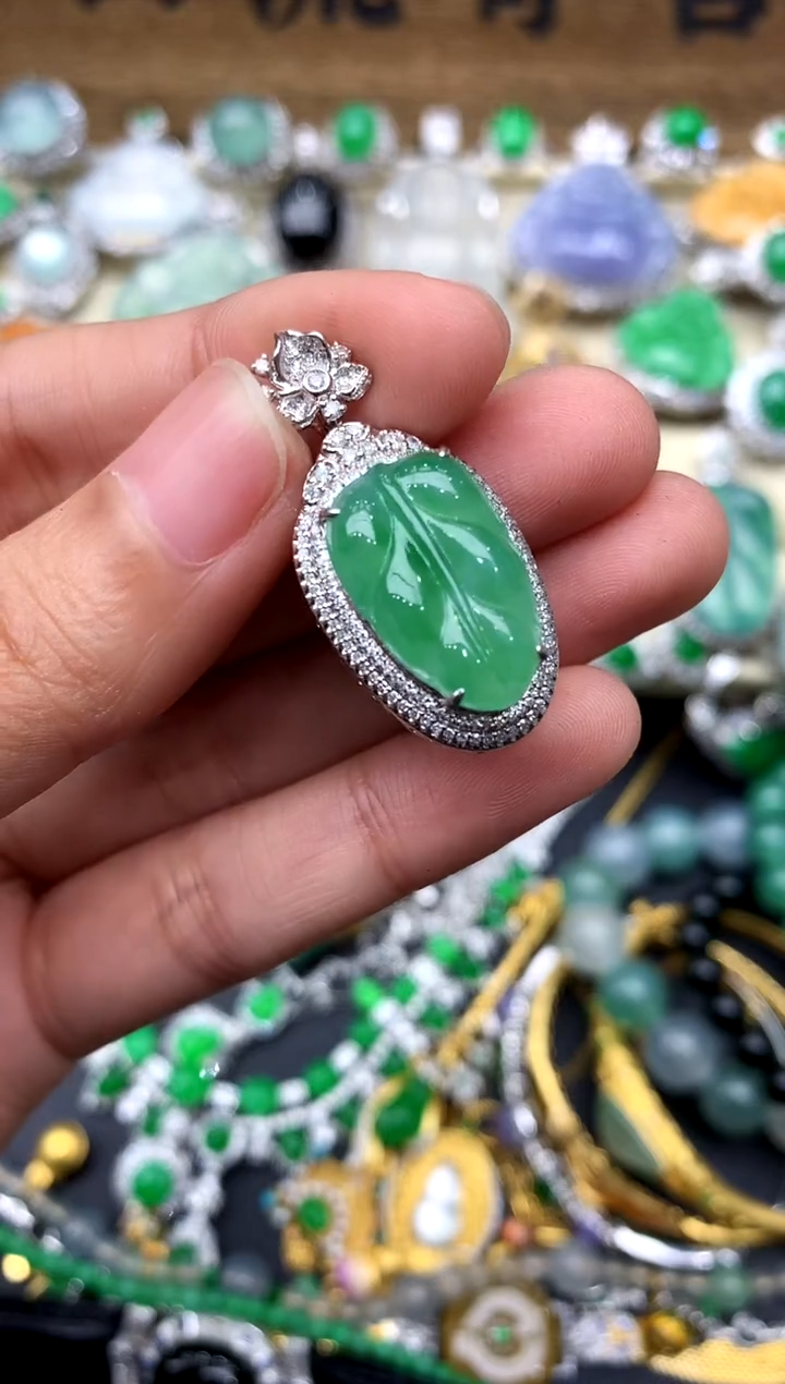 【闪购商品】翡翠颈饰18K金镶嵌298-中国好珍宝