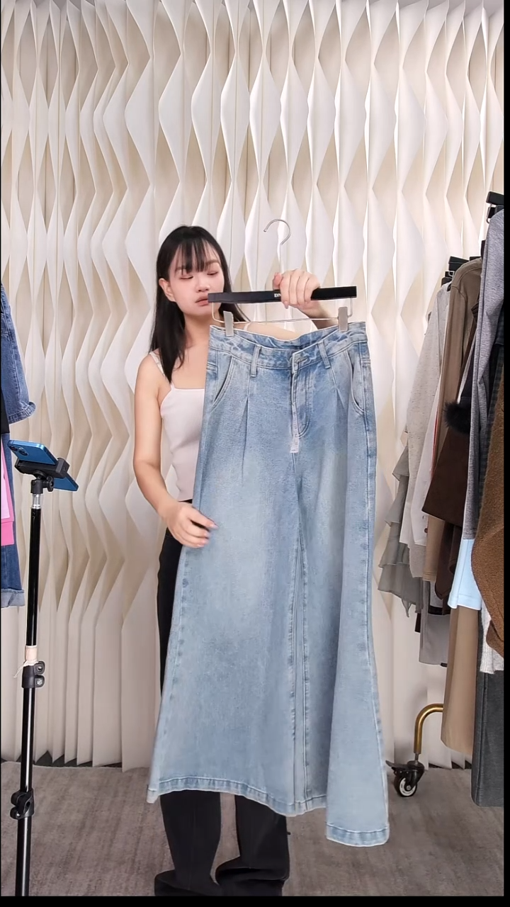 阔腿喇叭牛仔裤均码