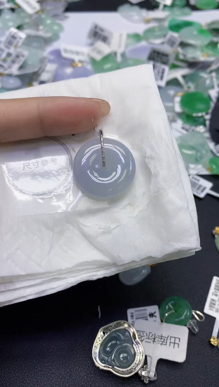 颈饰18K金镶嵌翡翠天然缅甸翡翠A货百元以上9元证书费自理