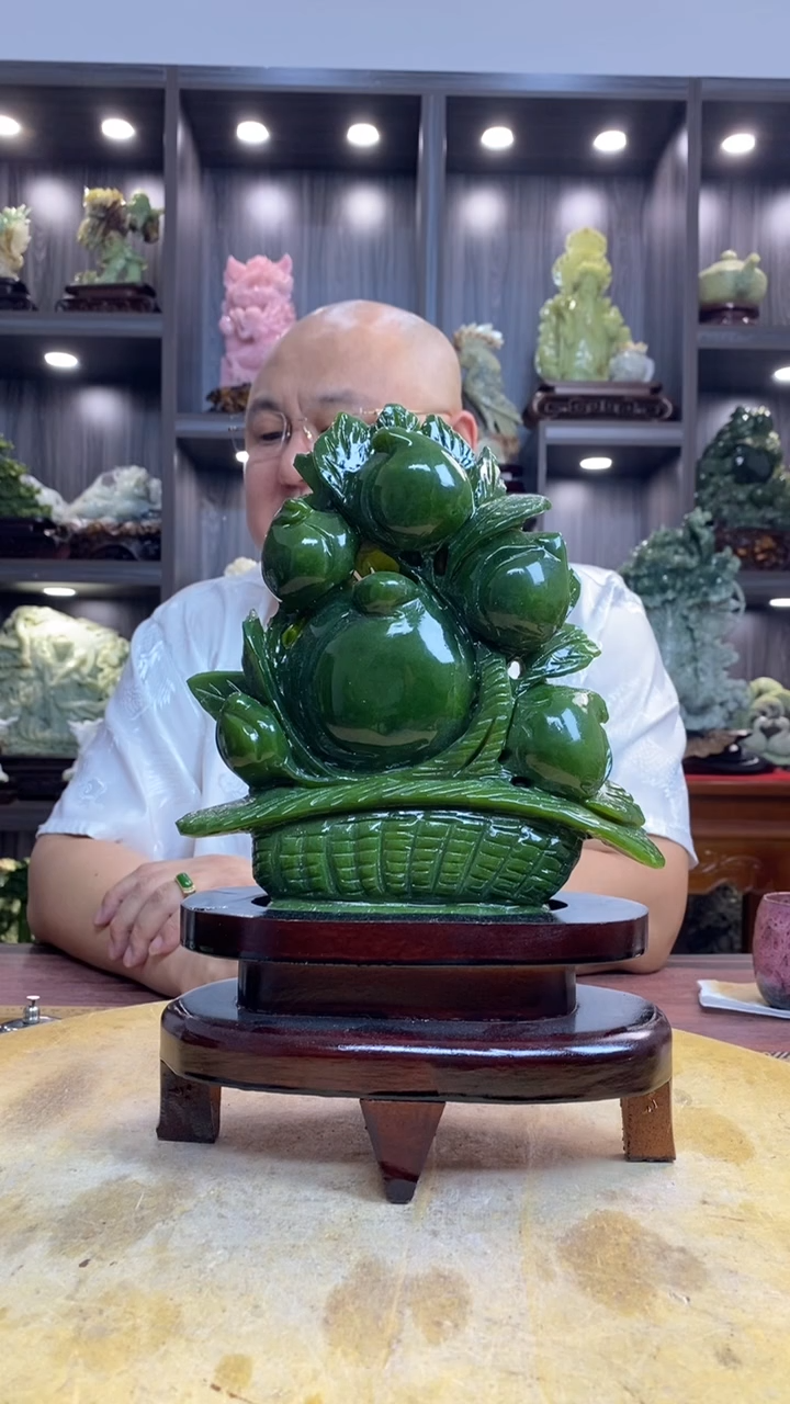 玉神**爽 玉岫岩料手工雕刻摆件居家装饰送礼一物一图