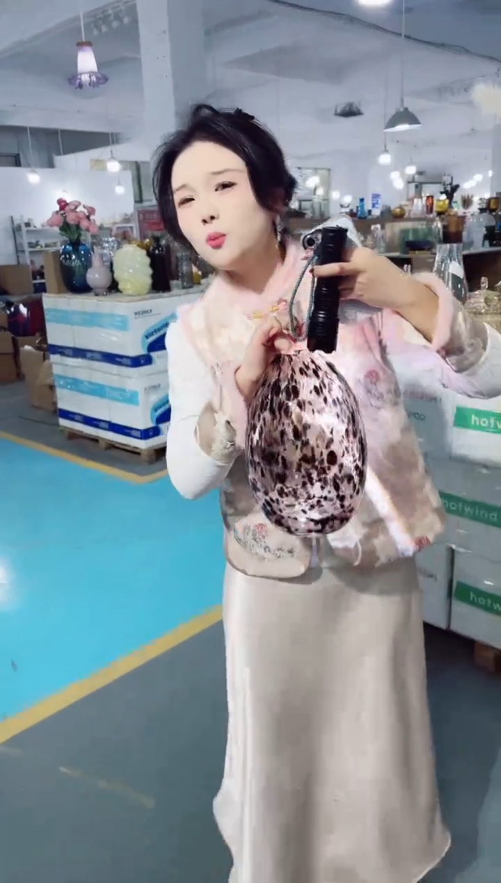 【闪购商品】玻璃私花主义花瓶厂-微瑕--ZZDC