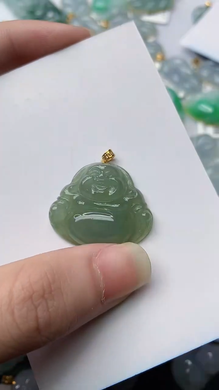 【闪购商品】翡翠颈饰18K金镶嵌68.........