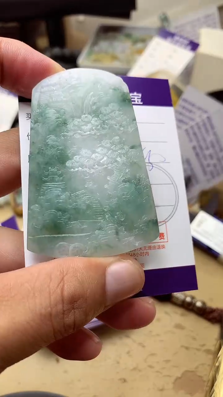 定制翡翠未镶嵌翡翠1