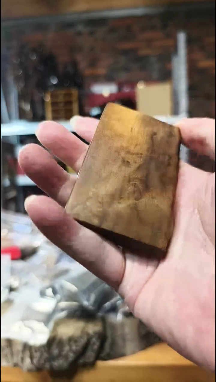 金丝楠无事牌手把件