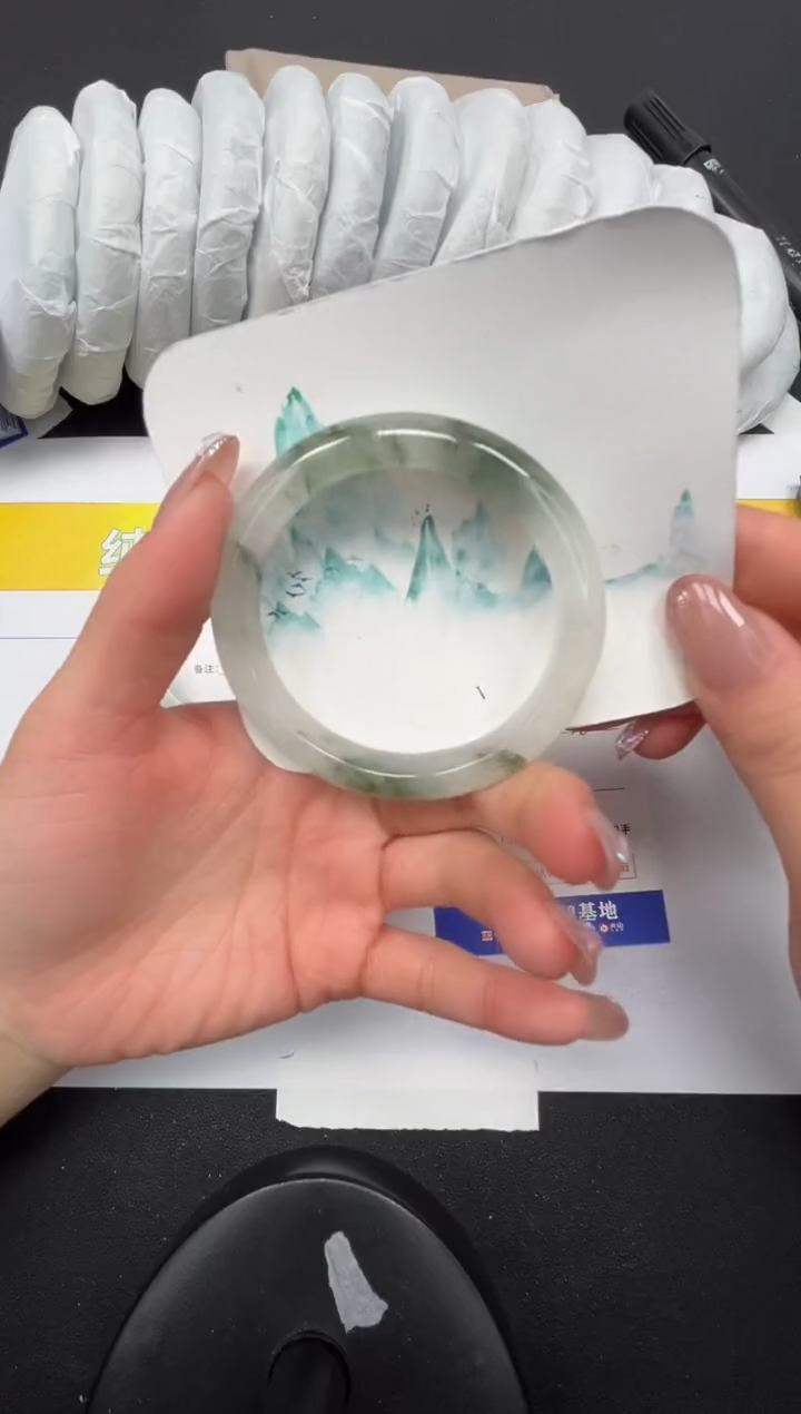 【闪购商品】石英质玉手镯未镶嵌70-56.2