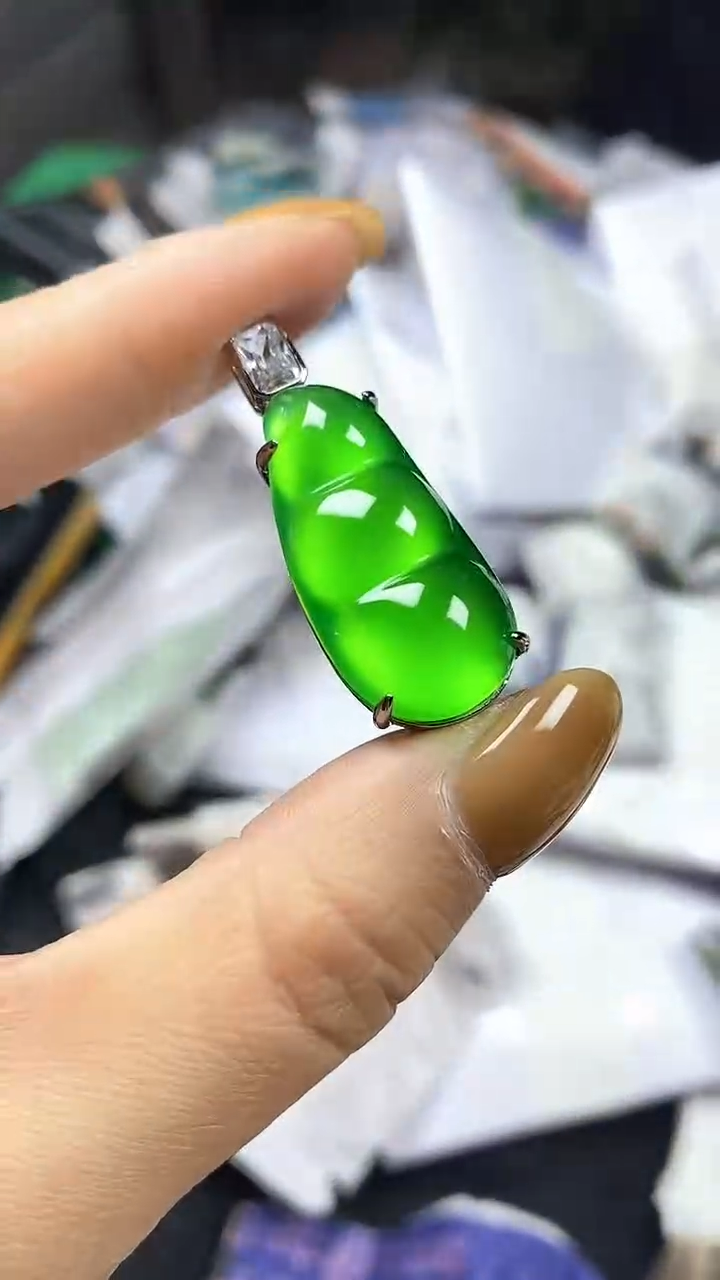 满色吊坠 所见即所得！！