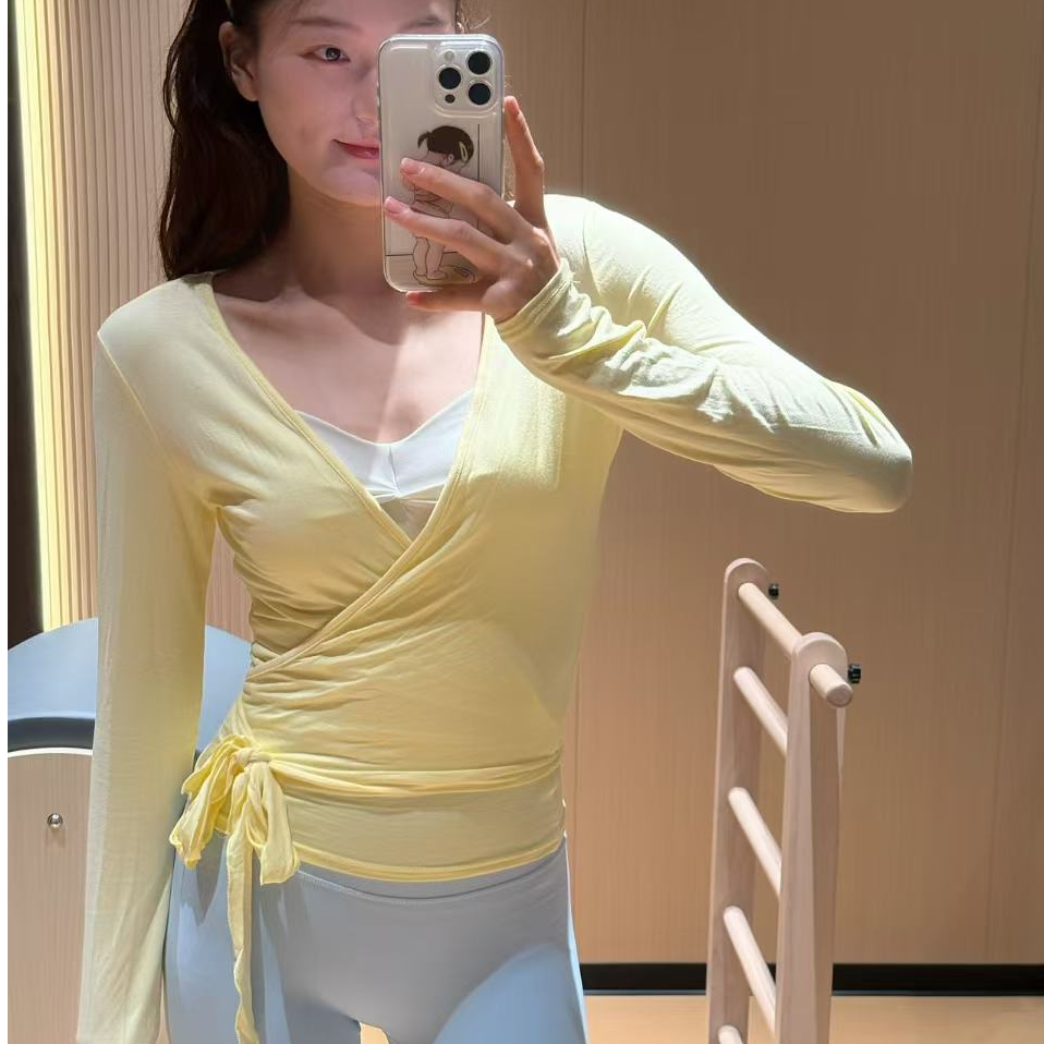 2025年秋季新款长袖运动上衣女欧美时尚运动罩衫时尚瑜伽服