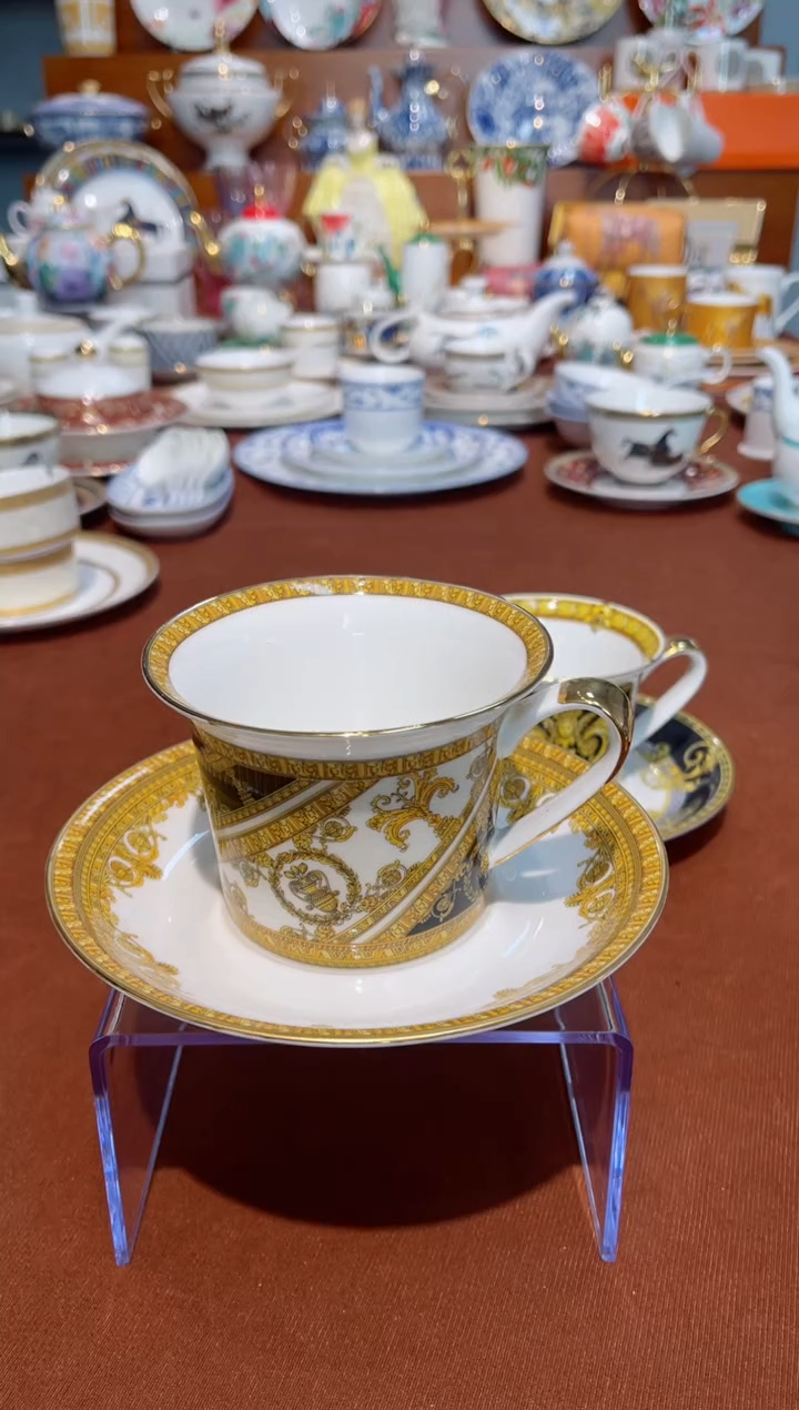 【闪购商品】瓷片范杯碟······