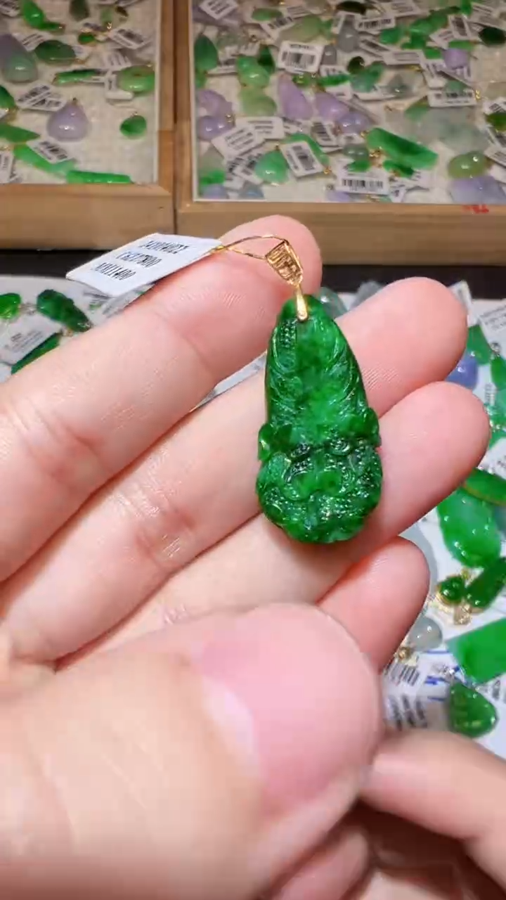 【闪购商品】翡翠18K金镶嵌挂件我