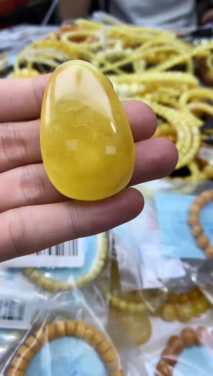 裸石蜜蜡未镶嵌吊坠