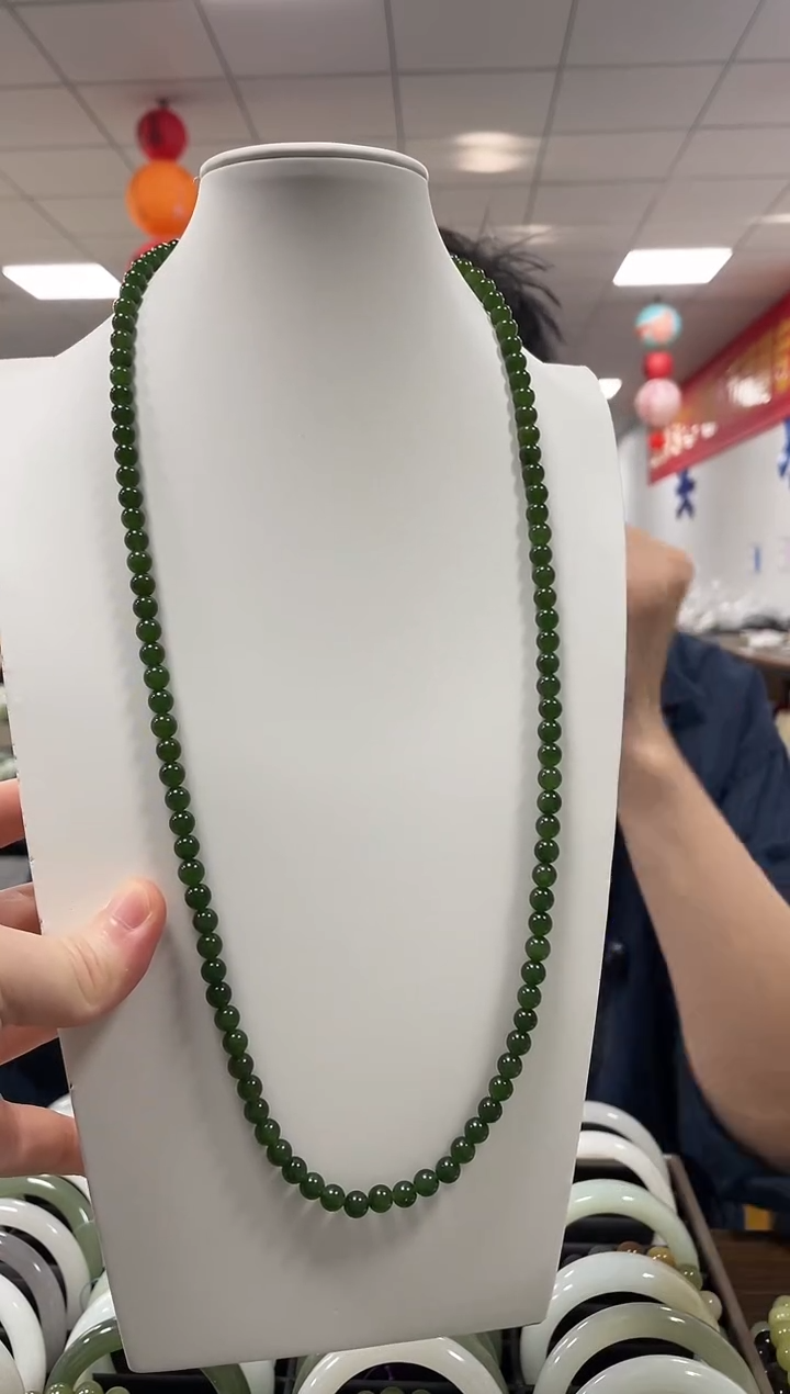 颈饰未镶嵌和田玉高品碧玉108卡6项链一条