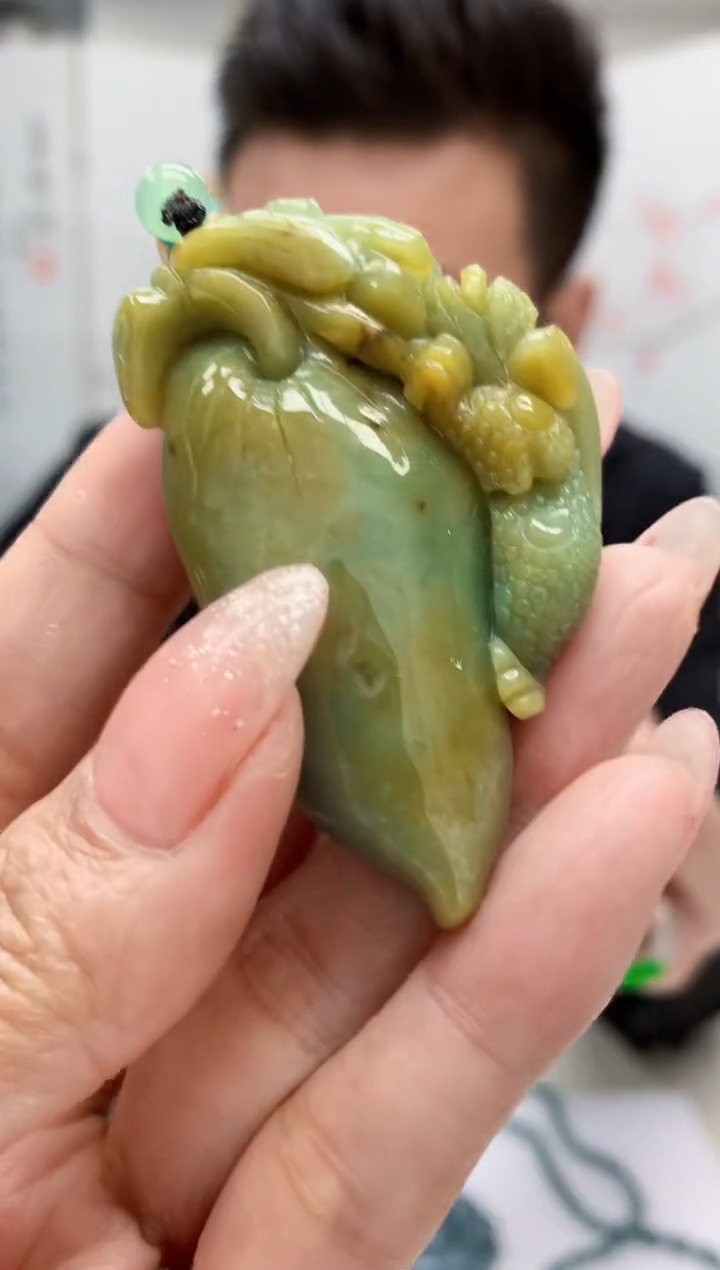 【闪购商品】定制翡翠未镶嵌4990MM-毛货挂件97