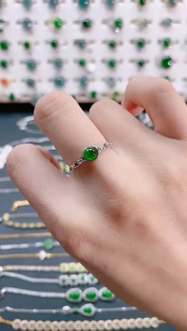 【闪购商品】翡翠戒指银S925镶嵌天然翡翠