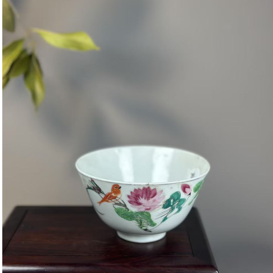 6:民国粉彩牡丹花鸟诗文茶碗