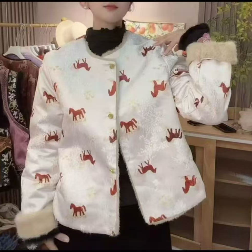 【宝藏阁】新中式国风秋冬新款裘毛外套马上有钱洋气双面双穿上衣女