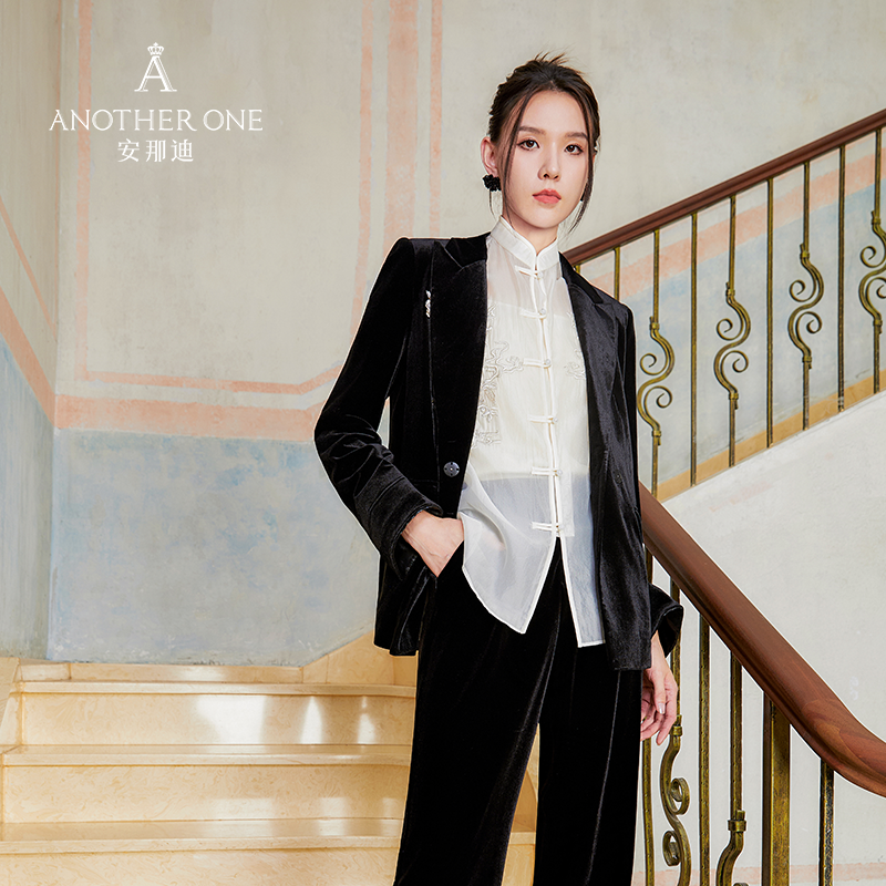 ANOTHER ONE安那迪新中式国风丝绒西装外套女高级感休闲廓