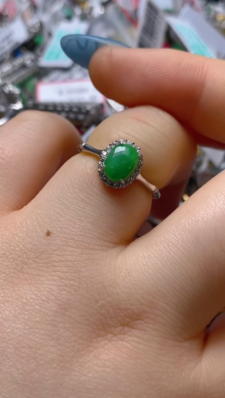 银S925镶嵌戒指翡翠百内无证书