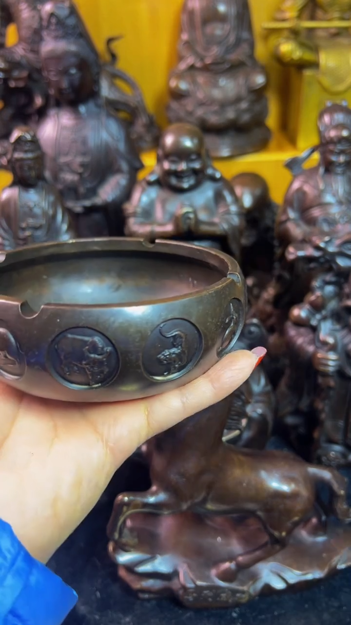 【闪购商品】1案台摆件 物品摆件