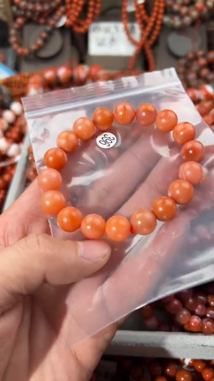 南红玛瑙手串未镶嵌11