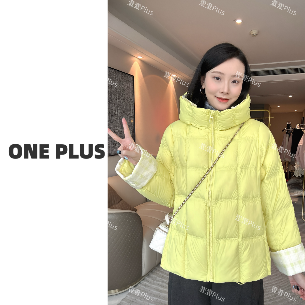 【精致小姐】连帽款软糯面包鹅绒服2025宽松休闲百搭拼接设计外套