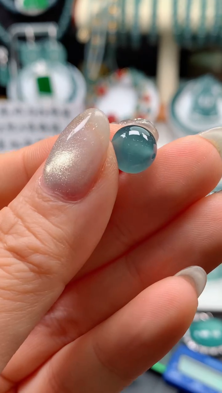 【闪购商品】翡翠颈饰未镶嵌0917834982