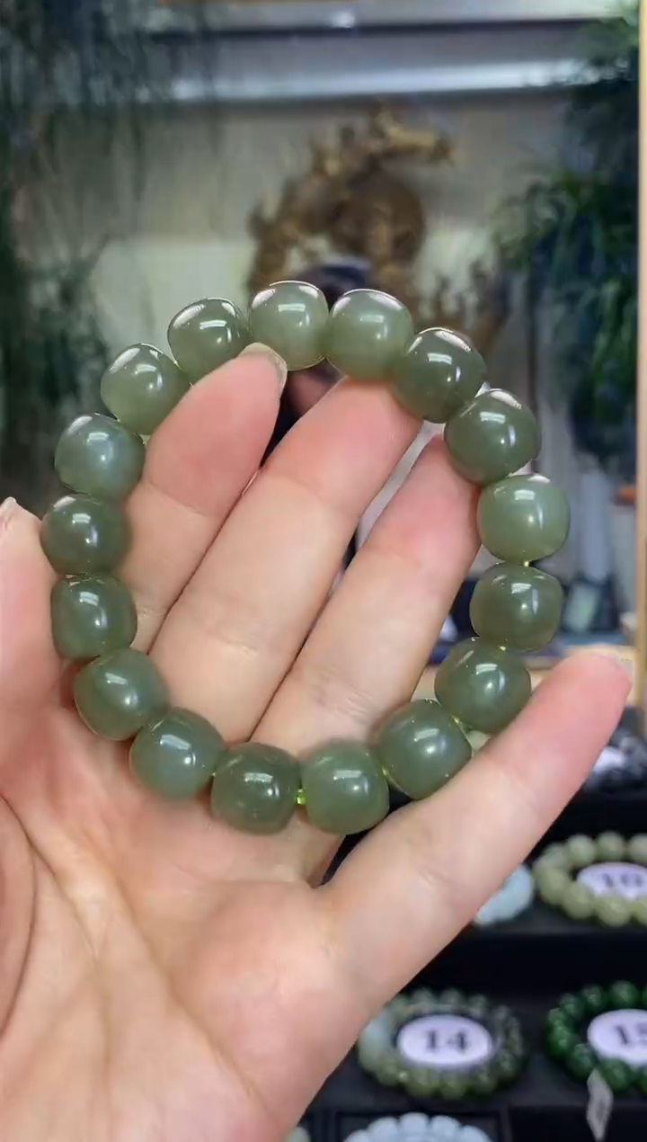 未镶嵌手串和田玉卡12