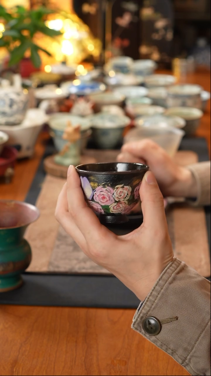 【闪购商品】山几由油画蝶恋花主人杯