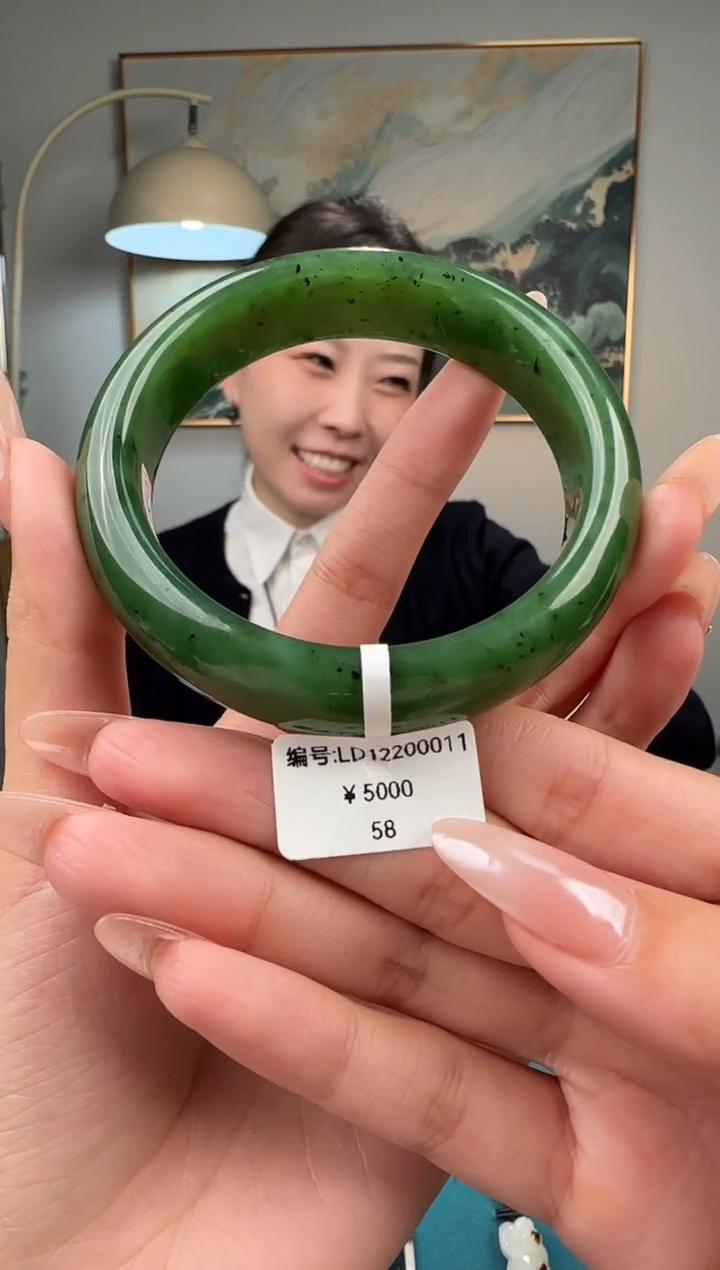 未镶嵌手镯和田玉J****nLD 58